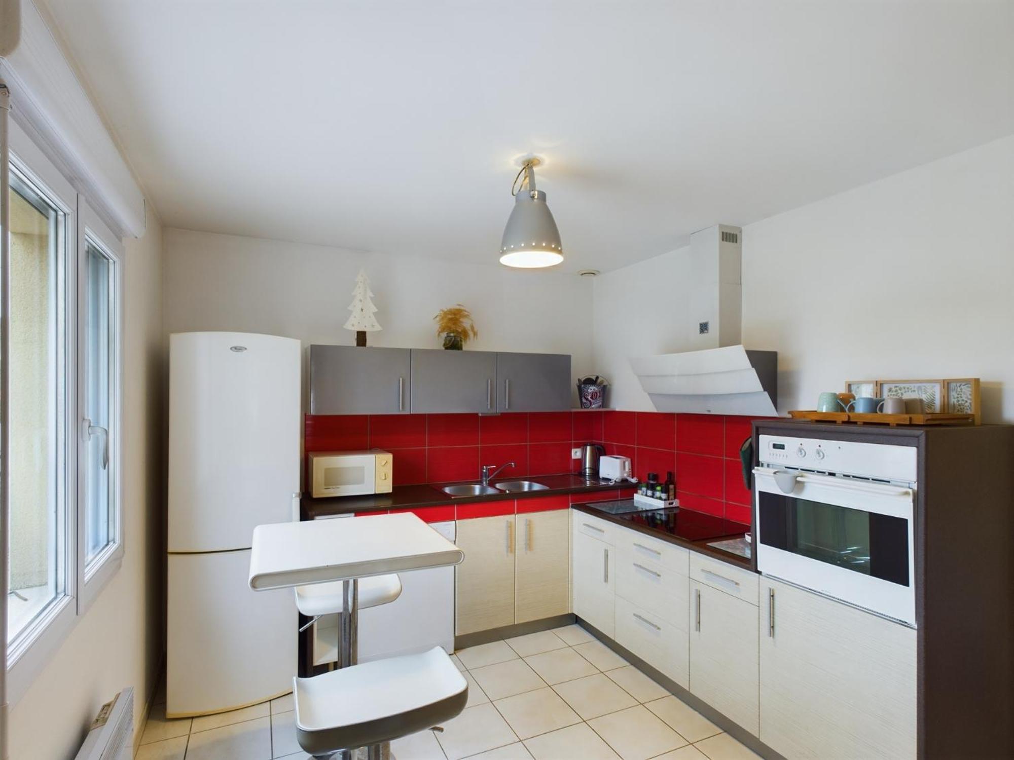 Maison Cosy - Jardin Privatif - Proche Magasin D'Usine Pont-Sainte-Marie Εξωτερικό φωτογραφία